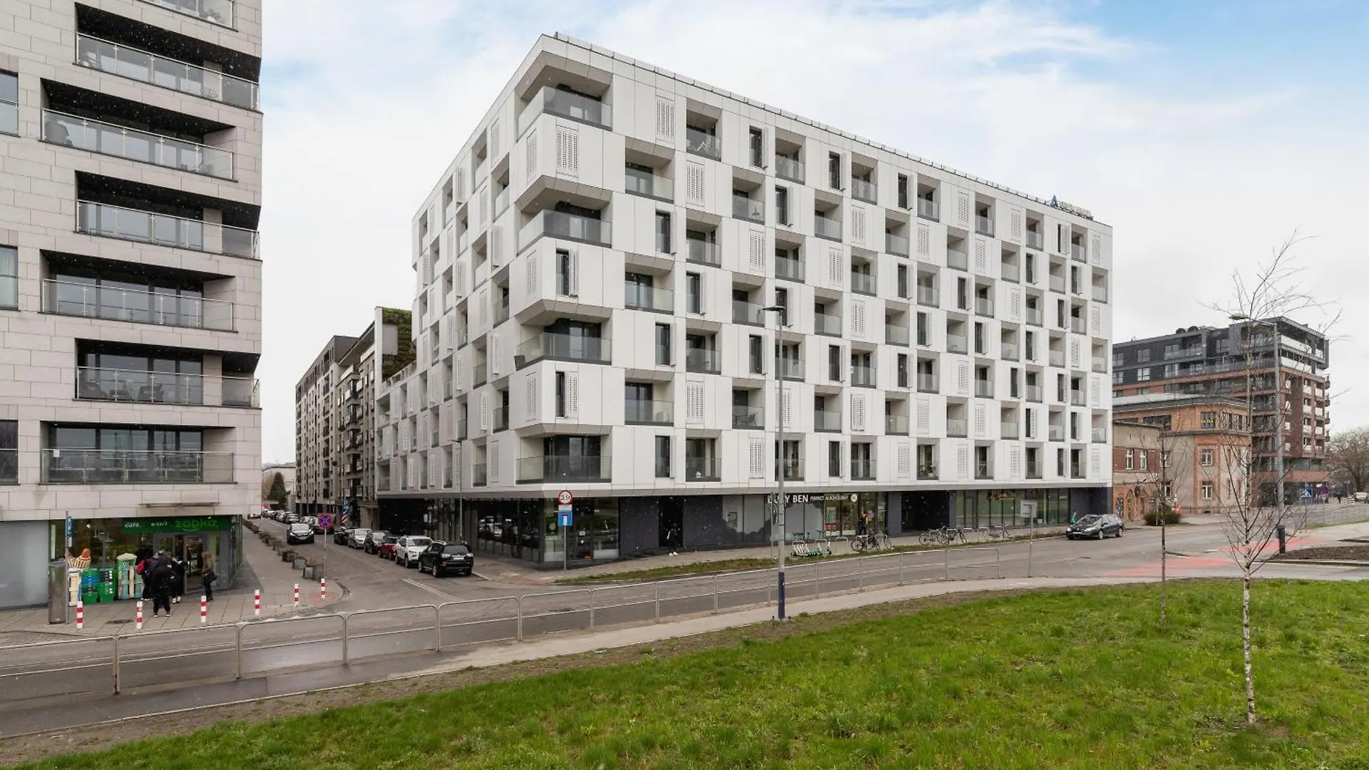 Slusarska Modern Apartment With Balcony & Parking Cracow Zablocie By Renters Prestige Krakow